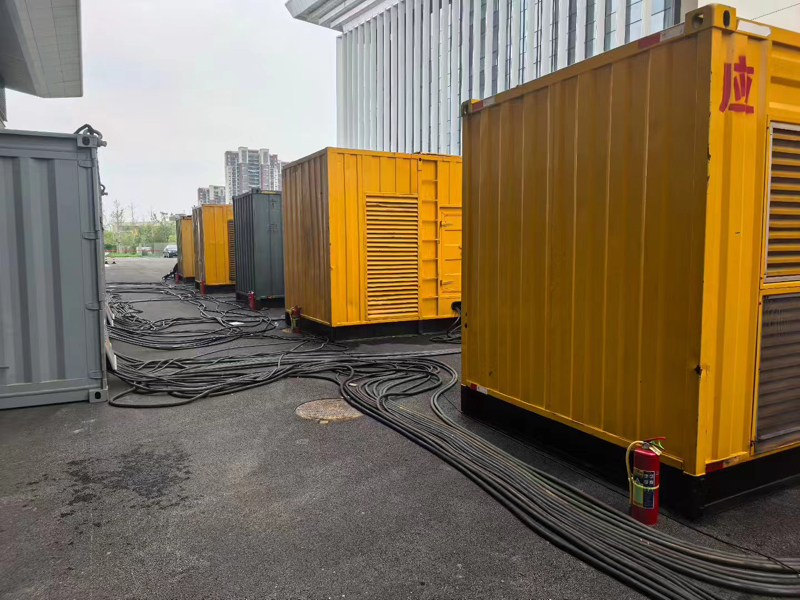 临夏不同季节柴油发电机组保养有哪些注意事项？